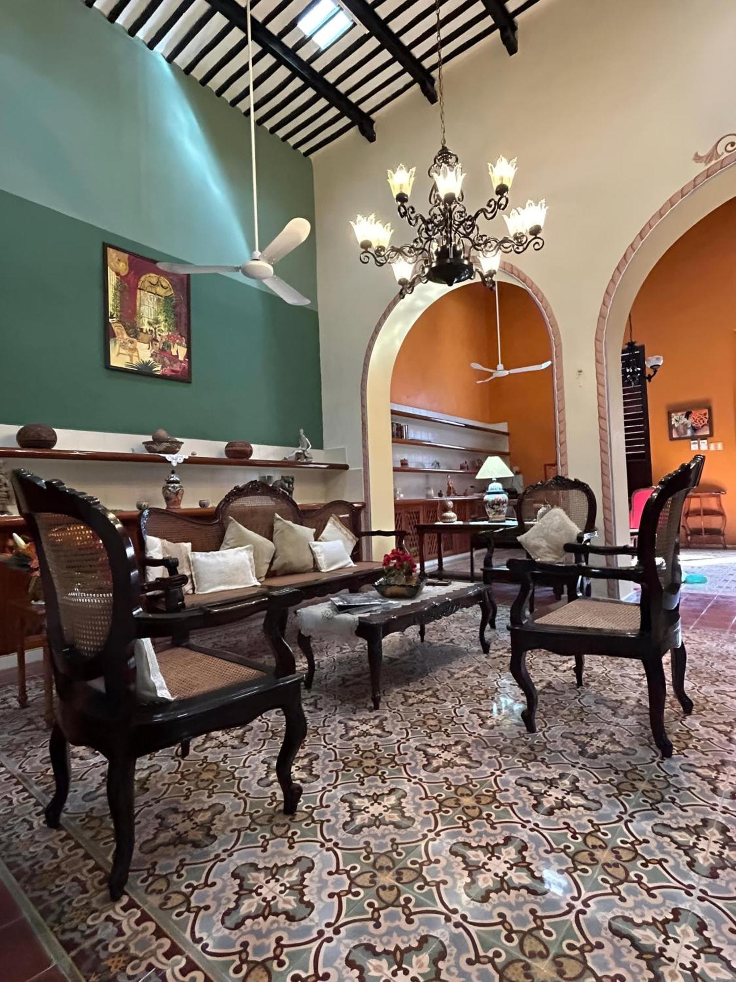 Casa Tres Colibries Bed & Breakfast Merida Ngoại thất bức ảnh